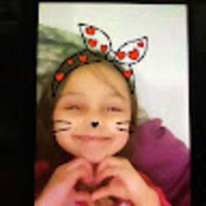 Meet your Posher, Lydia